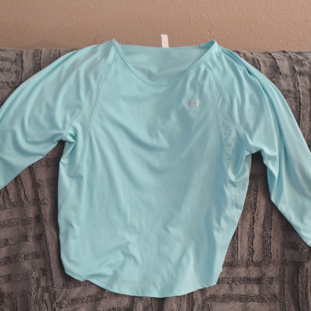 Under Armour Women's Aqua Long Sleeve Tee